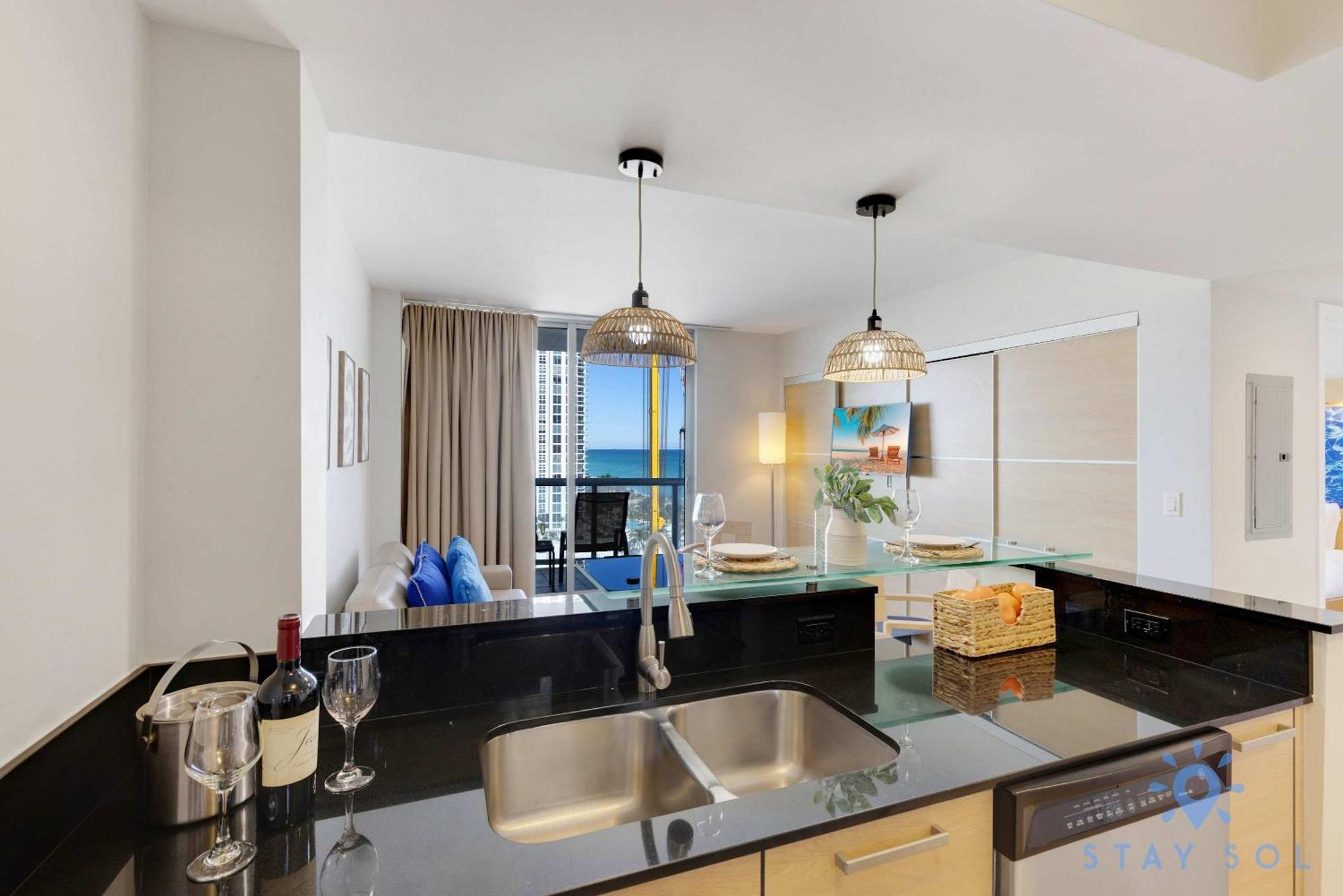Beachfront Resort - Pool - Ocean View Balcony- Gym Μαϊάμι Μπιτς Εξωτερικό φωτογραφία
